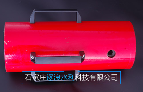 气动植桩机的利用注重事变和保护颐养方式