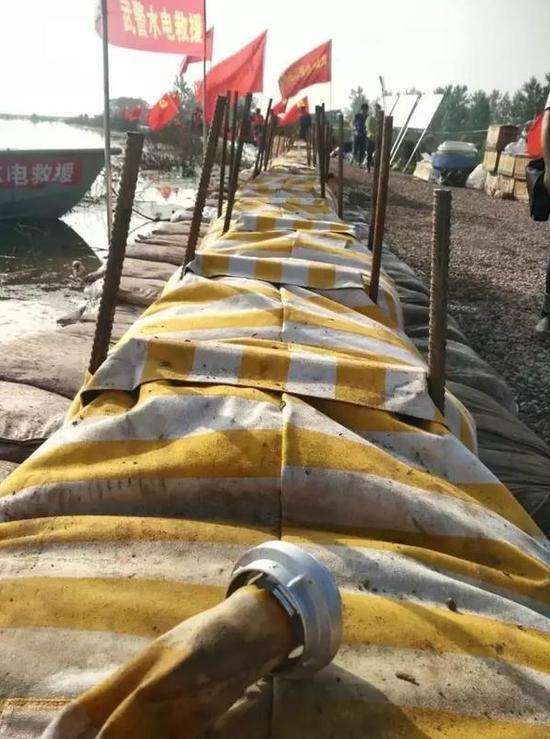 折叠堵水墙实行进程都有哪些步骤？