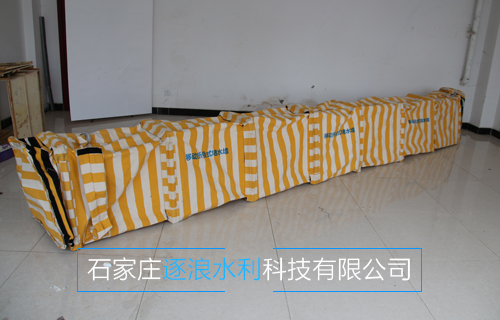 挪动折叠式堵水墙