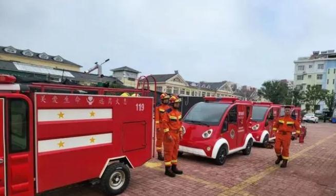 以备为战,防患未“燃” |东营经济手艺开辟区地区中间展开应急消防练习练习勾当