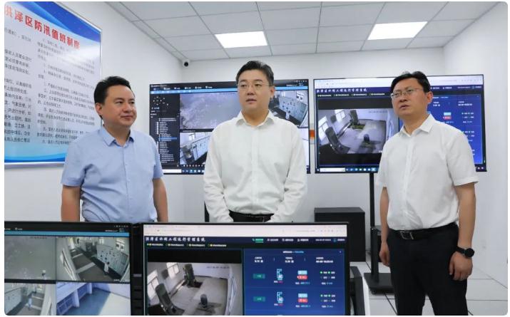 张灏查抄城区防汛任务