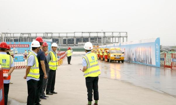 北京经开区构造展开夜间防汛应急练习训练