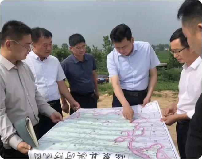 江利国带队展开防汛查抄